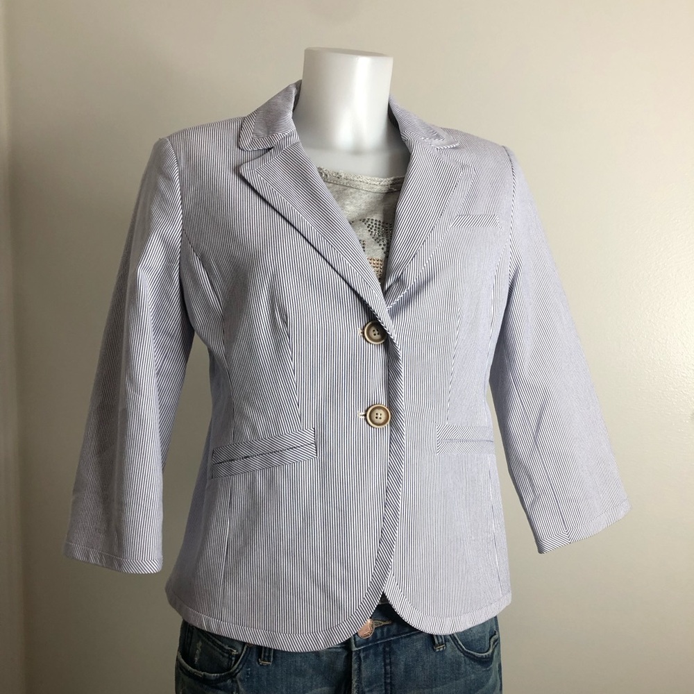 Attention Women's Light Blue Striped Blazer